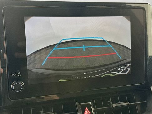 Used 2024 Toyota Corolla LE FWD image 22