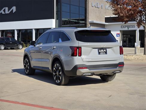 New 2026 Kia Sorento EX image 6
