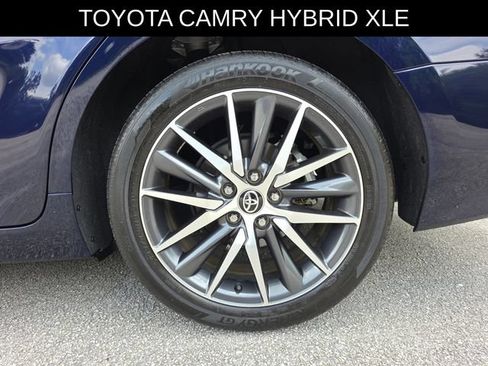 Used 2022 Toyota Camry XLE FWD image 15