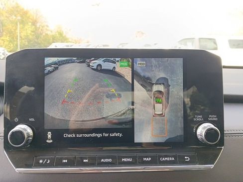 Used 2024 Mitsubishi Outlander SE image 18