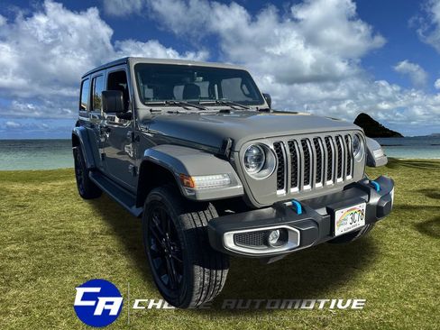 Used 2023 Jeep Wrangler Unlimited Sahara image 10