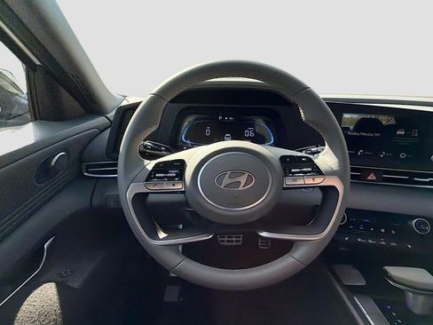 New 2026 Hyundai Elantra SEL Sport image 11