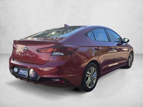Used 2019 Hyundai Elantra SEL image 5
