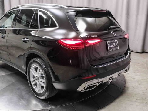 Certified 2023 Mercedes-Benz GLC 300 GLC 300 image 8