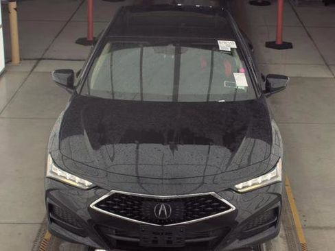 Used 2023 Acura TLX w/ Technology Package image 3