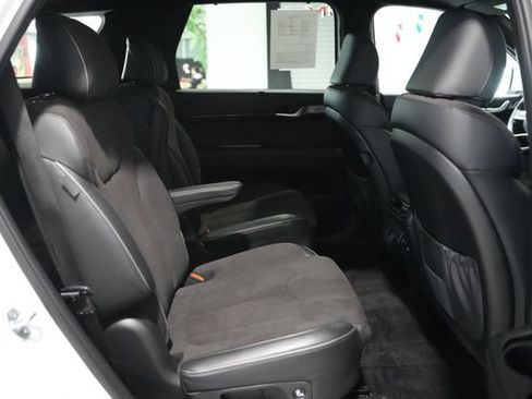 Used 2025 Hyundai Palisade Calligraphy AWD/4WD image 21