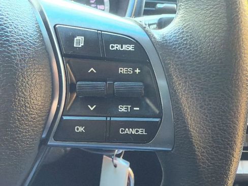 Used 2018 Hyundai Sonata SE image 11