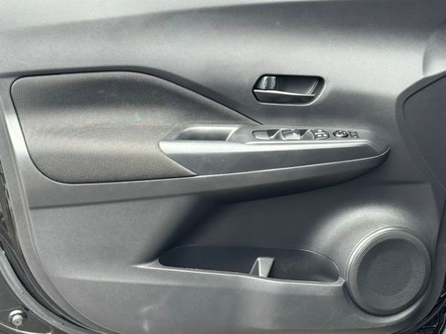 Used 2023 Nissan Kicks S FWD image 15