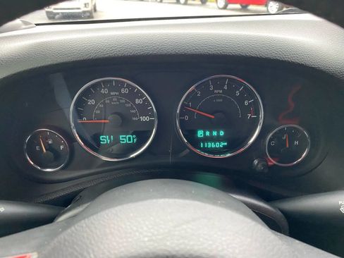 Used 2015 Jeep Wrangler Unlimited Sahara w/ Connectivity Group image 13