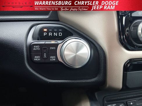 Used 2019 RAM 1500 Laramie image 22