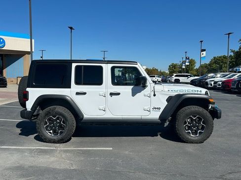 Used 2022 Jeep Wrangler Unlimited Rubicon 4xe image 2