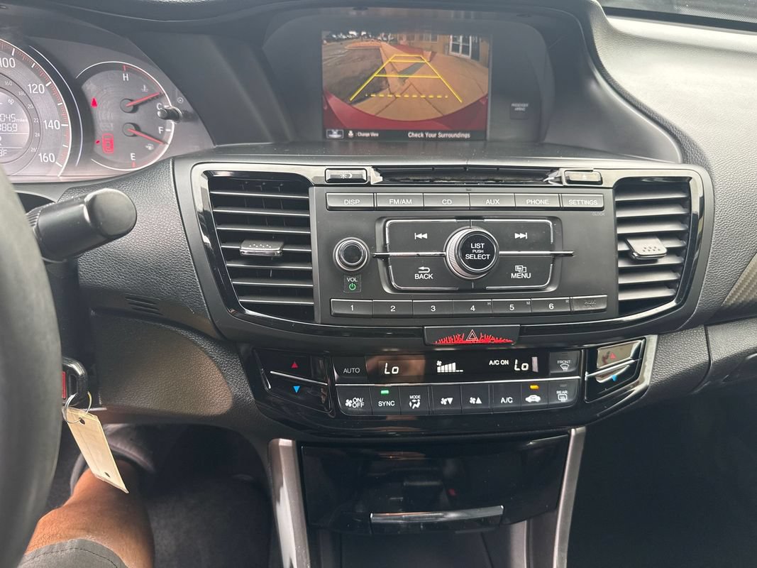 Used 2017 Honda Accord Sport image 32