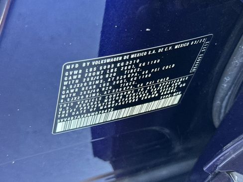 Used 2022 Volkswagen Tiguan SEL R-Line image 57