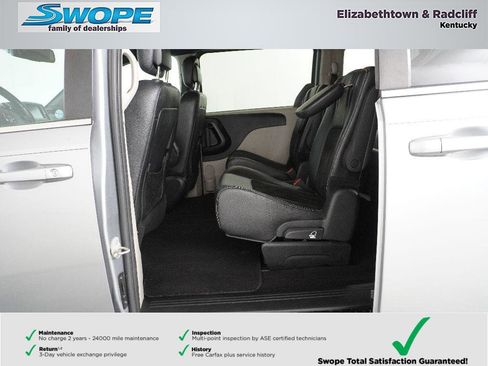 Used 2019 Dodge Grand Caravan SXT image 12
