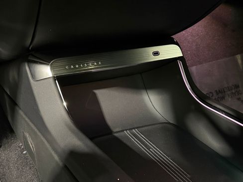 New 2026 Cadillac Lyriq Sport image 32