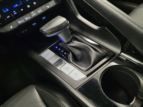 Used 2023 Hyundai Elantra Limited FWD image 26