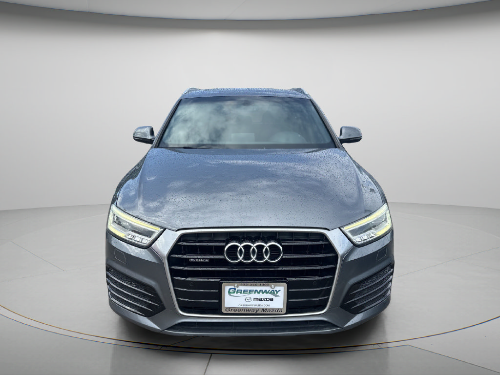 Used 2017 Audi Q3 2.0T Prestige w/ Prestige Package AWD/4WD image 2