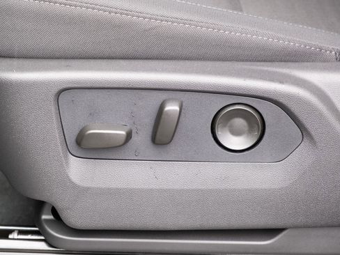 New 2026 Chevrolet Silverado 3500 LT w/ Convenience Package image 13