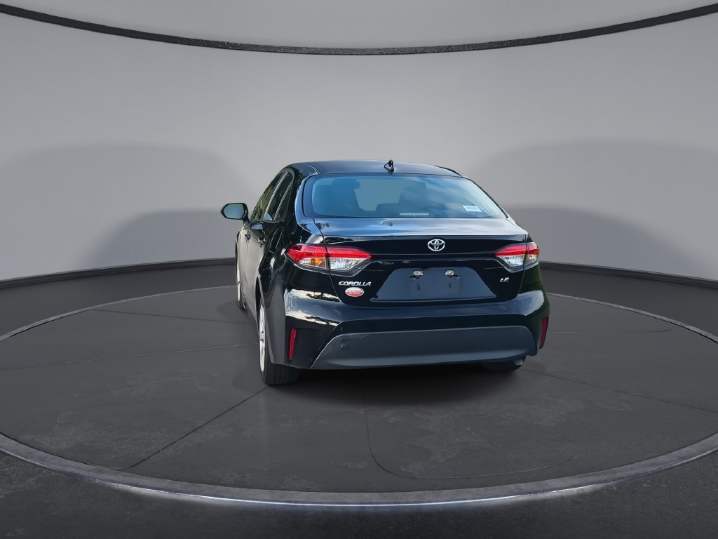 Used 2023 Toyota Corolla LE FWD image 7