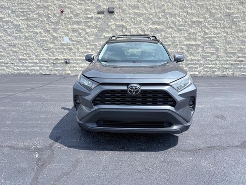 Used 2021 Toyota RAV4 XLE w/ Convenience Package AWD/4WD image 8