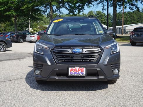 Used 2023 Subaru Forester Limited AWD/4WD image 2