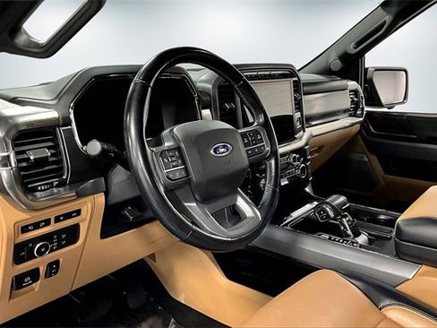 Used 2021 Ford F150 Lariat w/ Tow Technology Package image 17