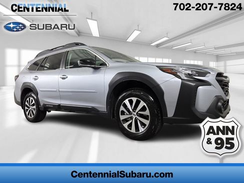 Certified 2025 Subaru Outback Premium AWD/4WD image 1