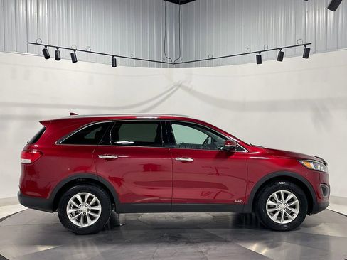 Used 2018 Kia Sorento AWD image 10