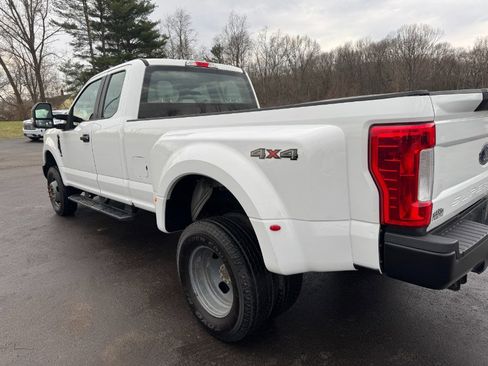 Used 2017 Ford F350 XL w/ Power Equipment Group image 10