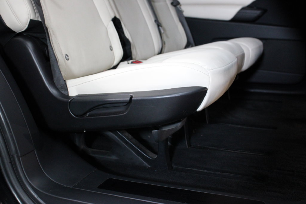 Used 2023 Tesla Model X AWD/4WD image 11