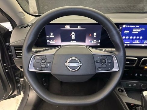 New 2026 Nissan Sentra SV FWD image 24