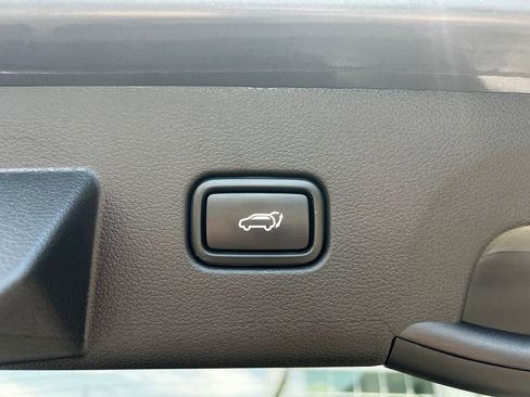 Used 2025 Kia Sportage SX Prestige AWD/4WD image 19