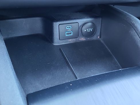 Certified 2023 Ford Escape Active AWD/4WD image 26