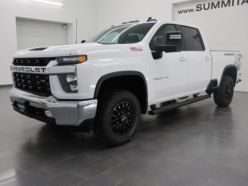 Used 2023 Chevrolet Silverado 2500 LT w/ Convenience Package AWD/4WD image 7