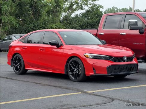 Used 2025 Honda Civic Sport image 5