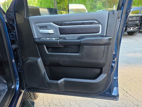 Used 2022 RAM 2500 Big Horn image 31