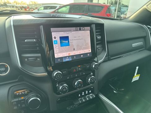 New 2026 RAM 1500 4x4 Crew Cab image 16