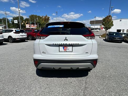Used 2022 Mitsubishi Eclipse Cross SEL image 5