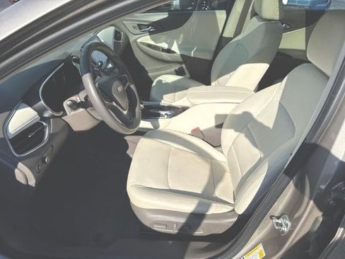 Certified 2024 Chevrolet Malibu LT FWD image 20