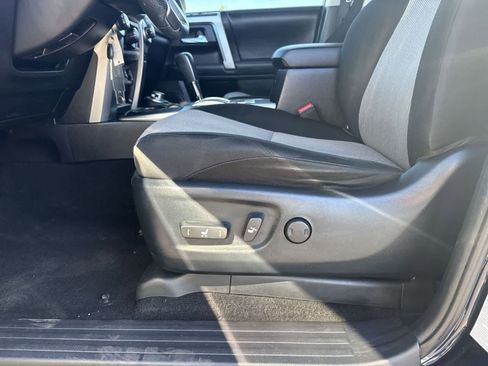 Used 2018 Toyota 4Runner SR5 image 18