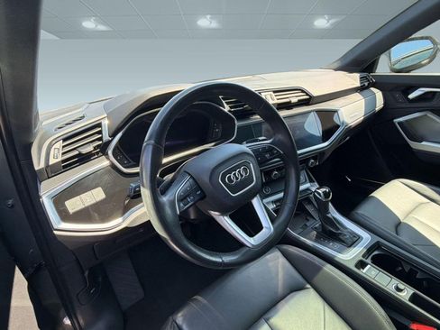 Used 2021 Audi Q3 2.0T Premium Plus AWD/4WD image 4