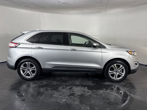 Used 2017 Ford Edge Titanium w/ Equipment Group 301A image 13