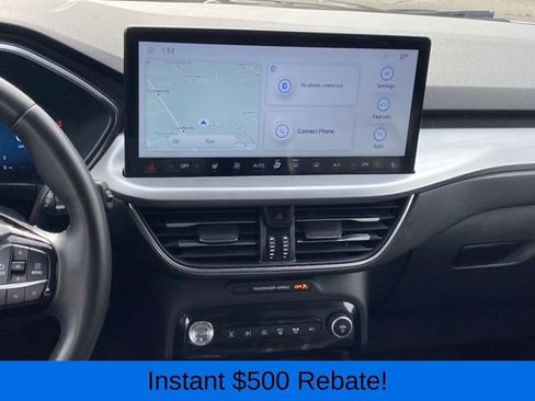 Used 2023 Ford Escape Platinum image 9