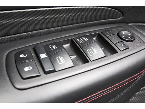 Used 2024 Dodge Durango GT RWD image 22
