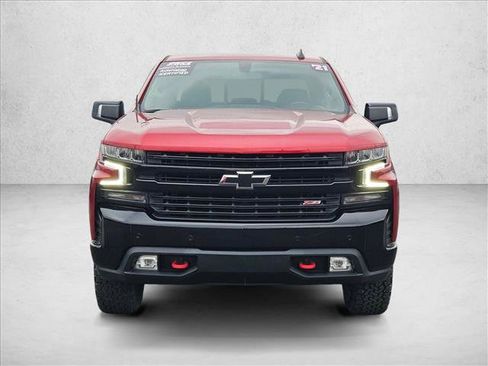 Used 2021 Chevrolet Silverado 1500 LT Trail Boss w/ Convenience Package II image 2