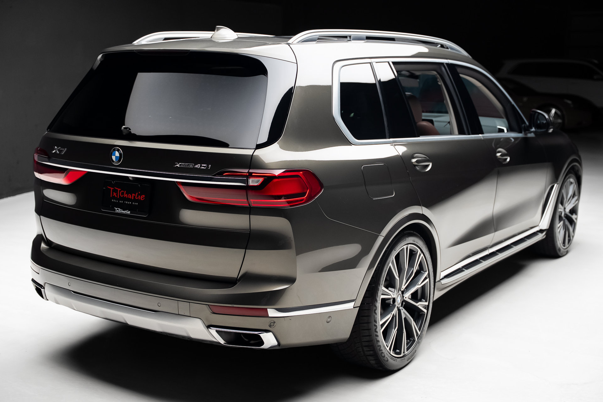 Used 2020 BMW X7 xDrive40i w/ Parking Assistance Package AWD/4WD image 34