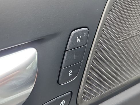 New 2026 Volvo XC60 B5 Plus w/ Protection Package Premier image 10