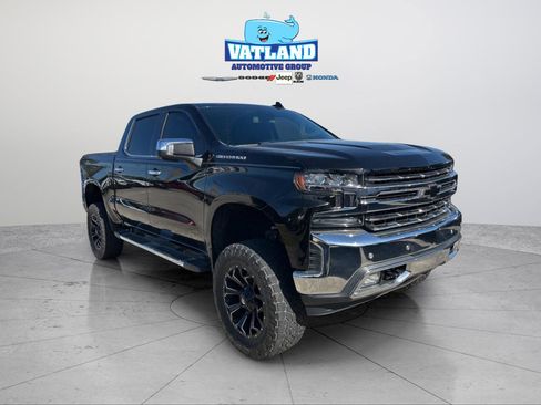 Used 2020 Chevrolet Silverado 1500 LTZ w/ LTZ Premium Package image 36