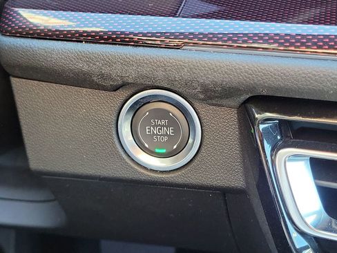 Certified 2024 Chevrolet Traverse RS w/ LPO, Floor Liner Package image 16