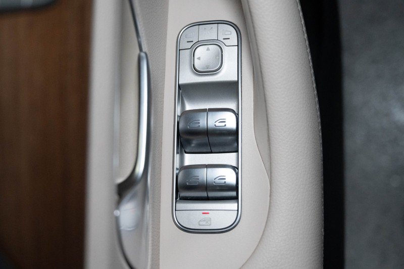 Used 2020 Mercedes-Benz GLE 450 4MATIC image 27